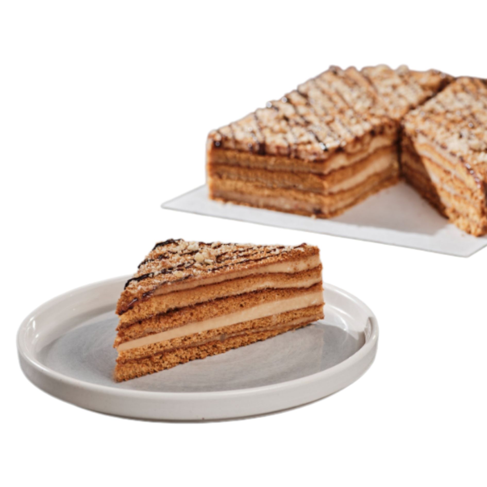  FOREST BALLI CEVİZLİ PASTA 12 DİLİM 1740 GR